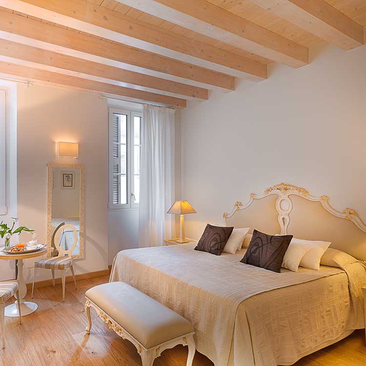 Le camere Gallery room